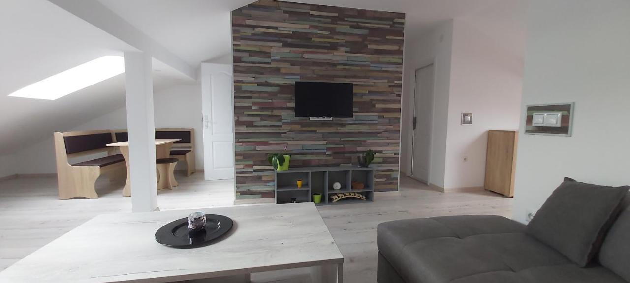 Tina Apartman Prnjavor Экстерьер фото